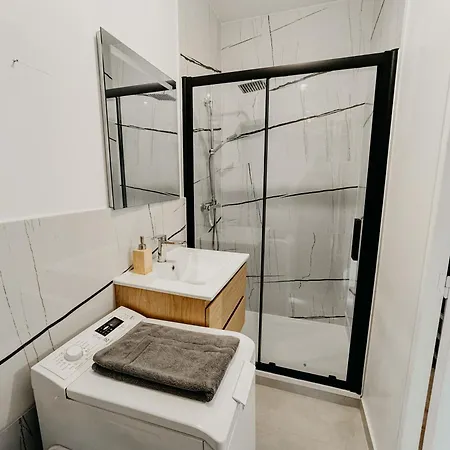 Apartamento Le Cocon Du Parc - T2 Neuf Au Calme *