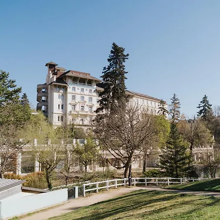 Le Cocon Du Parc - T2 Neuf Au Calme Châtel-Guyon