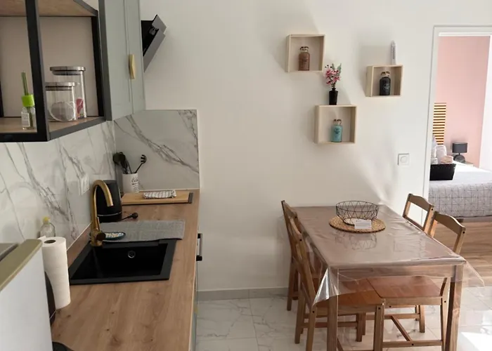 Le Cocon Du Parc - T2 Neuf Au Calme *